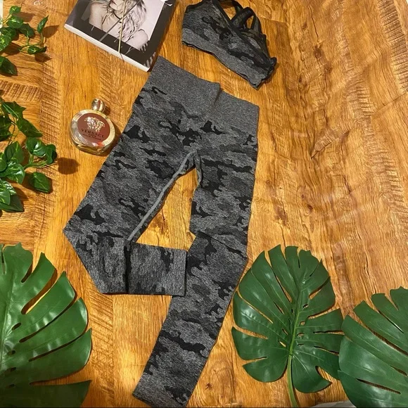 Grey camouflage gym set size S NWOT - Picture 7 of 11